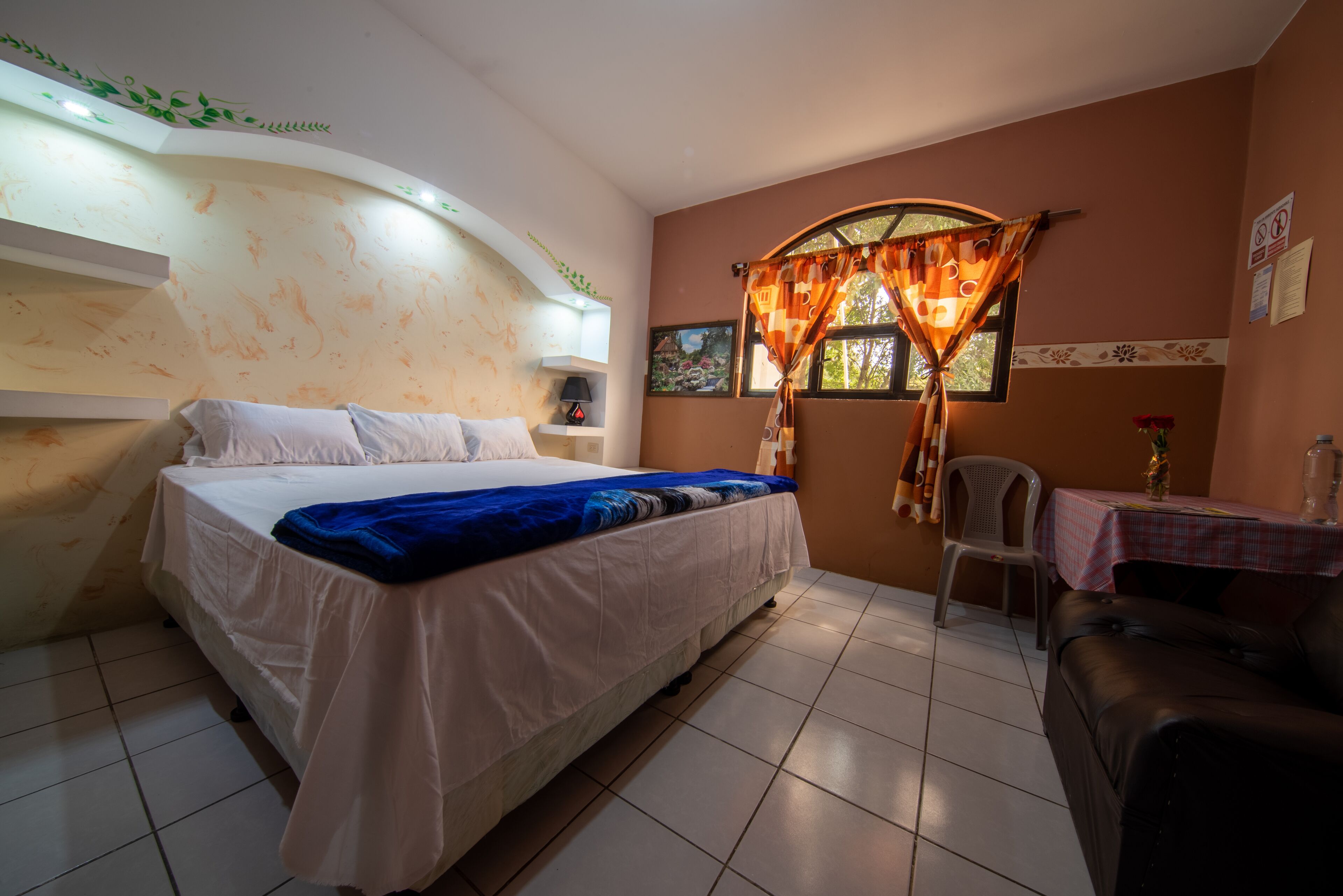 Basic Single Room | Down comforters, blackout drapes, bed sheets