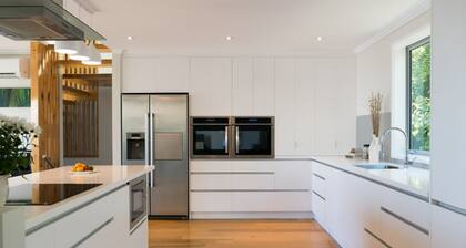 Magic on Molesworth in New Plymouth