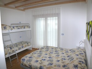 3 bedrooms, WiFi