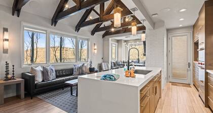 Abode at Powder Watch | Winter Special - Located in heart of PC, 1 min from Town Lift