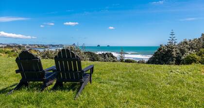 Stunning Holiday House in New Plymouth
