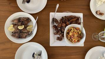 Daily local cuisine breakfast for a fee