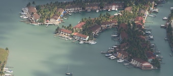 Luxury Villa Emerald Dreams in Upscale South Finger with Highest Guest Reviews