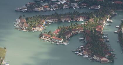 Luxury Villa Emerald Dreams Tasokasta Etelä Finger kanssa Korkein Arviot