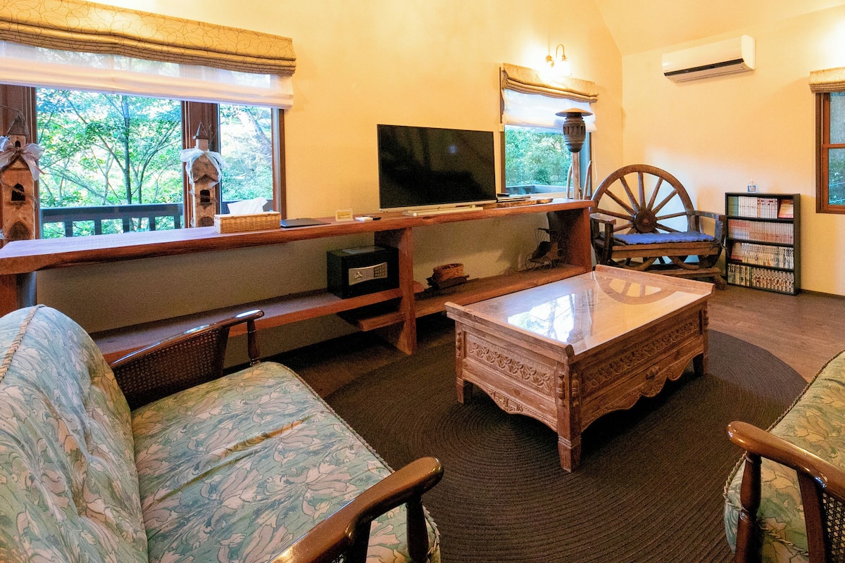 Superior Villa (with Private Open-air Bath, Nature) | Free minibar, in-room safe, individually decorated