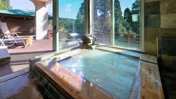 Deluxe Villa (with Private Open-air Bath, Tierra) | Bathroom | Separate tub and shower, free toiletries, hair dryer, bathrobes