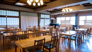 Tempat makan
