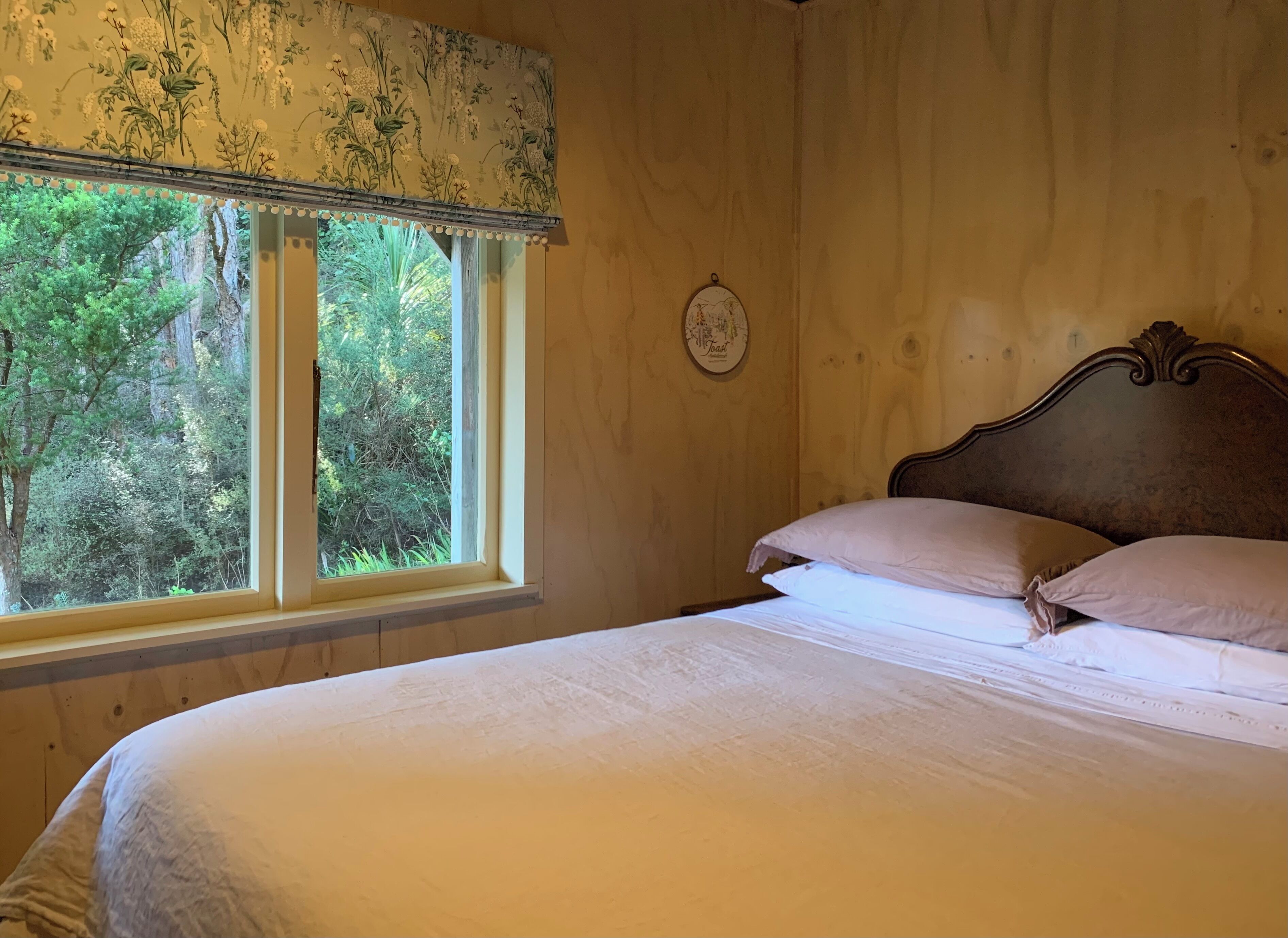 2 chambres, bureau, draps fournis