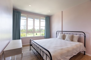 2 bedrooms - Autumn Seaview Huahin Condominium (Hua Hin)