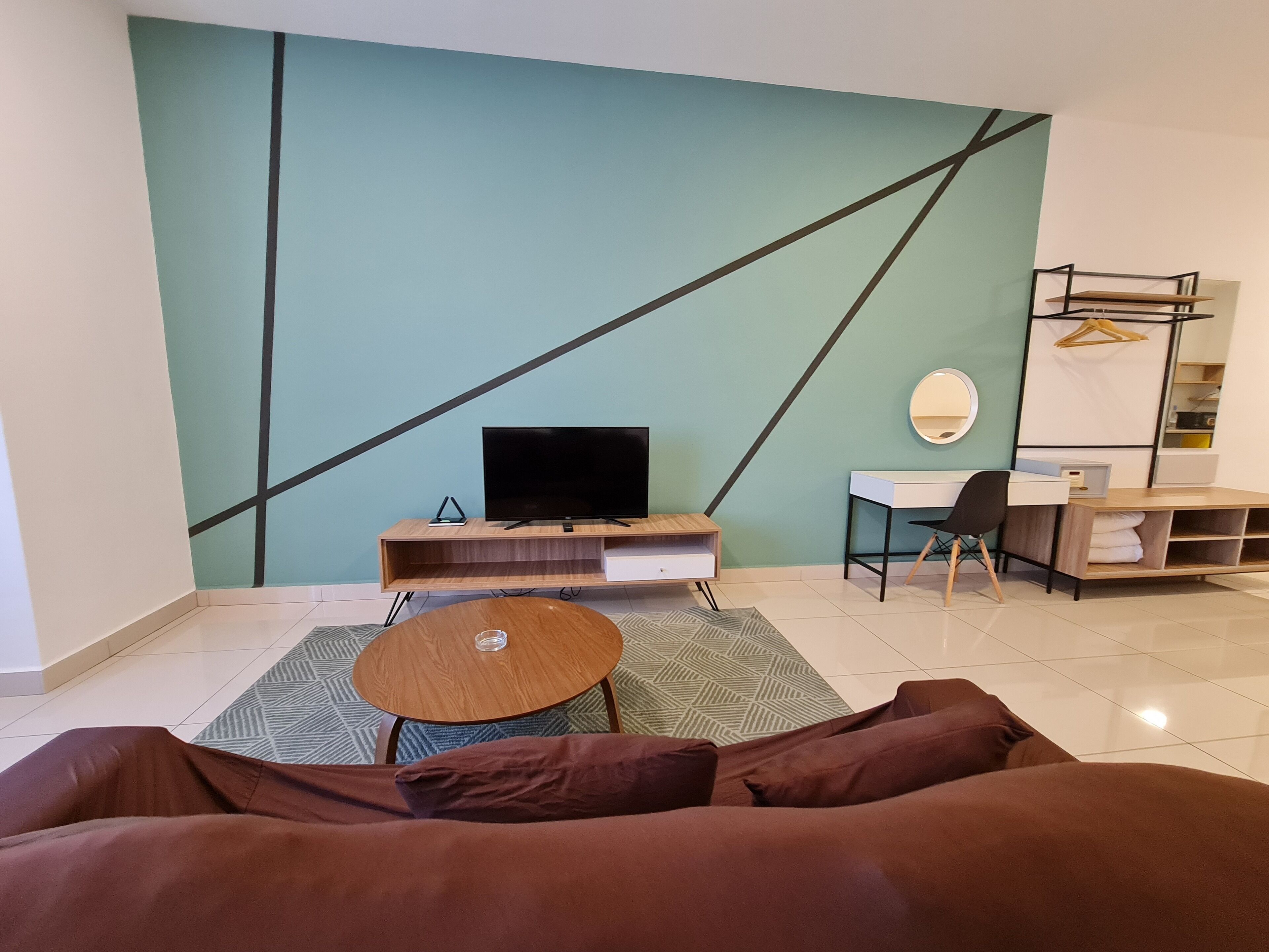 Monolocale Deluxe, 2 letti queen | Postazione laptop, ferro/asse da stiro, Wi-Fi gratuito