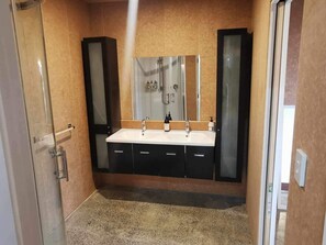 Dusche, Handtücher, Seife