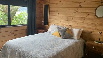 3 Schlafzimmer, BĂŒgeleisen/BĂŒgelbrett, kostenloses WLAN, BettwĂ€sche