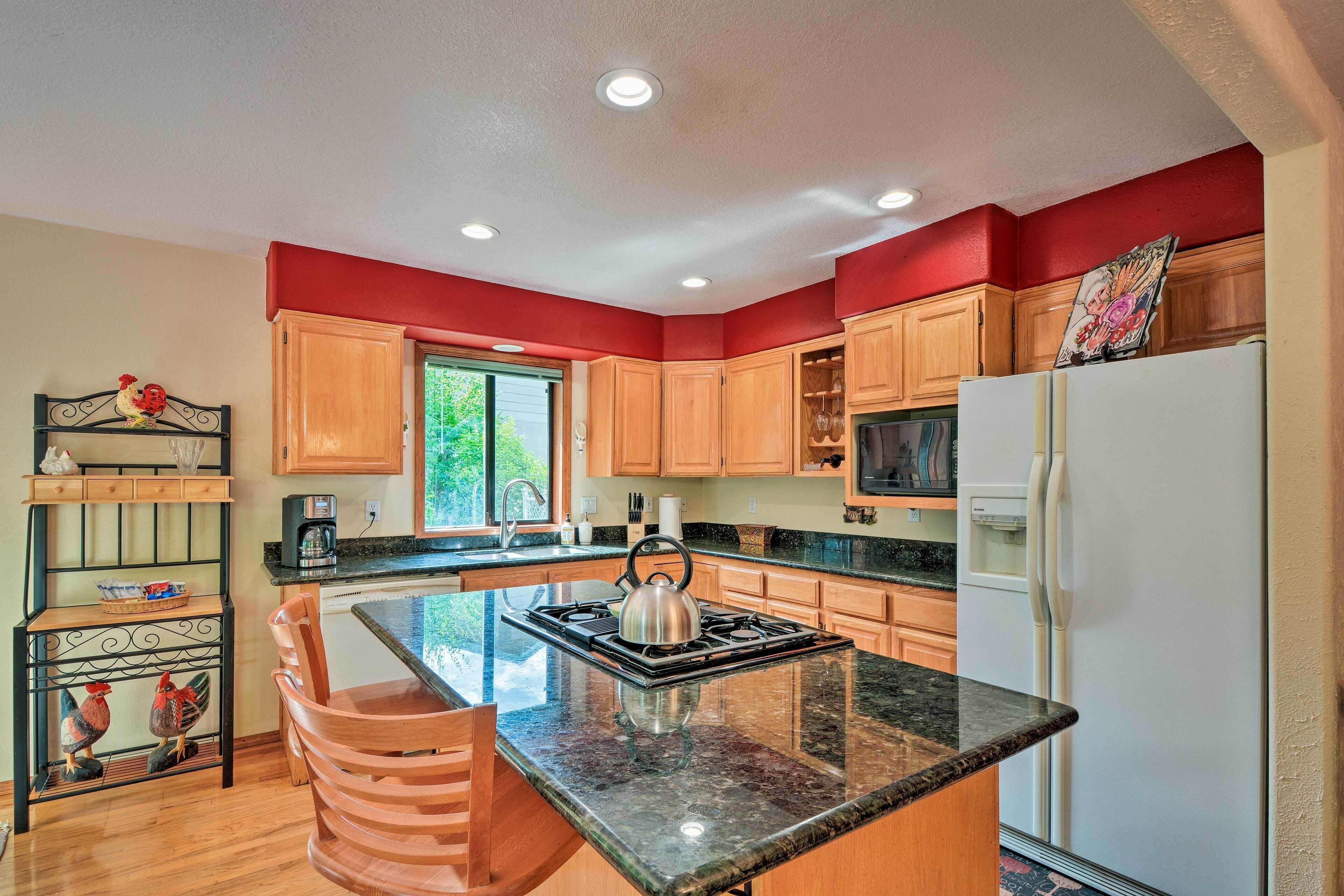 spacious home near lavender farms