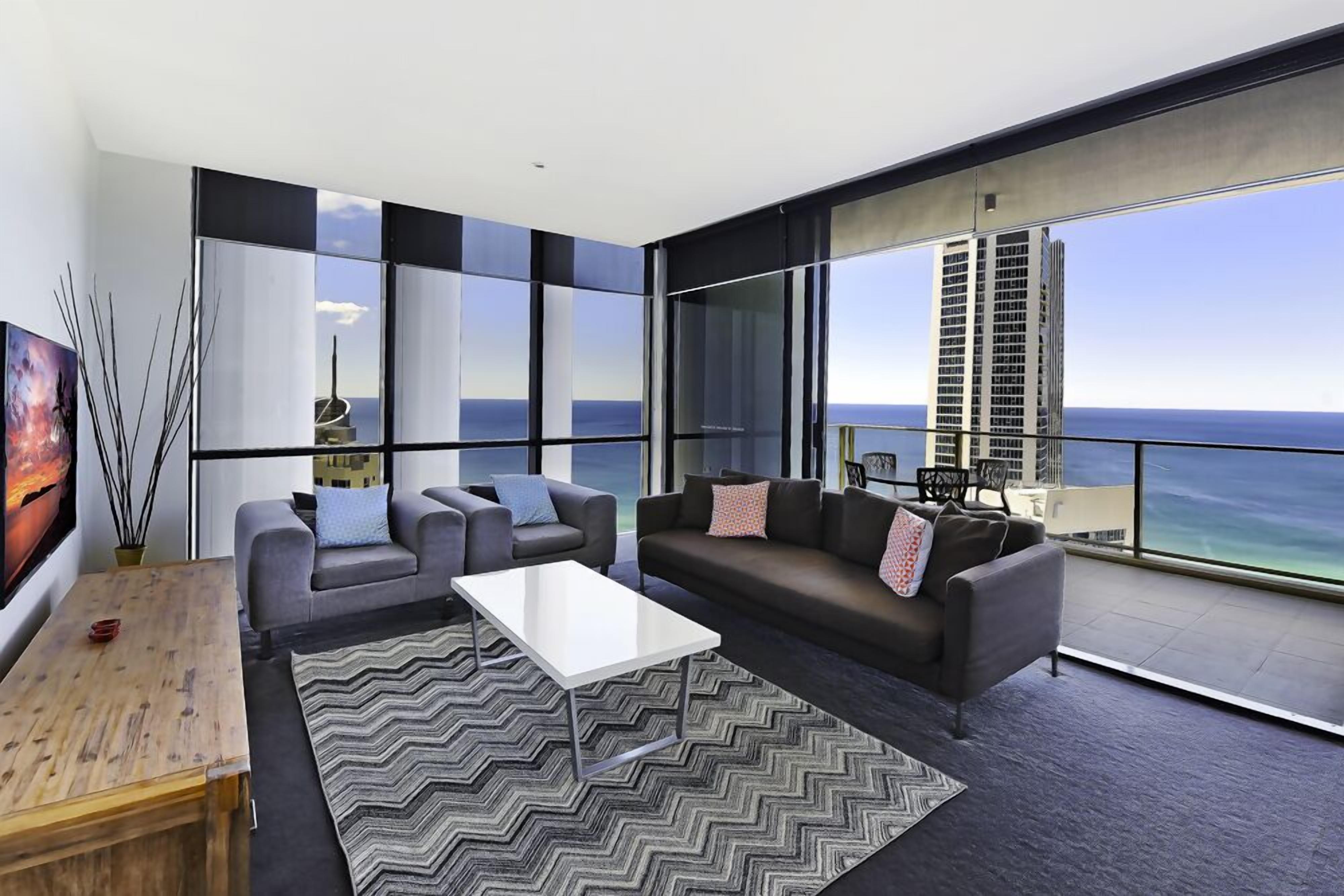 Circle on Cavill - Private Apartments — image 14