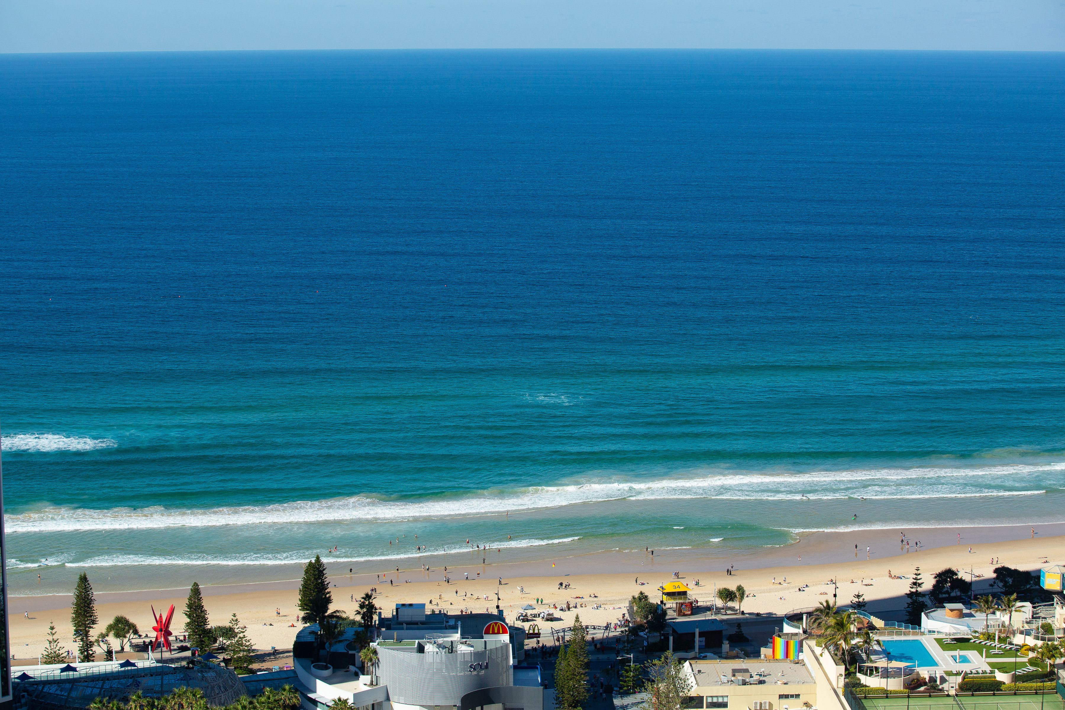 Circle on Cavill - Private Apartments — image 15