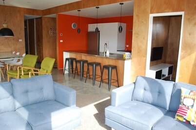 Impresionantes vistas a la montaña, sol, ubicación tranquila cerca del lago Wanaka