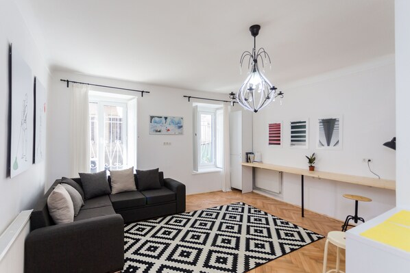 Books - One bedroom apartment, located in the heart of old Tbilisi (Tbilisi)