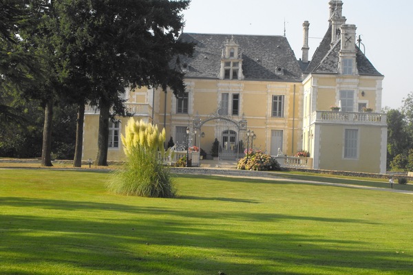 Castle " Les Forges"