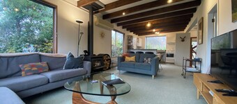 Mahtava talo, loistava sijainti!