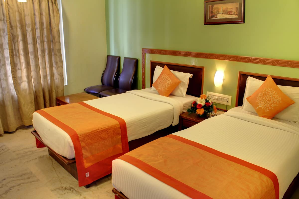 Rollaway beds, free WiFi, bed sheets, wheelchair access