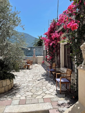 Terrasse/gårdhave