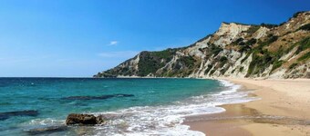 In Villa Nikoli  private apartment  AMA 223592