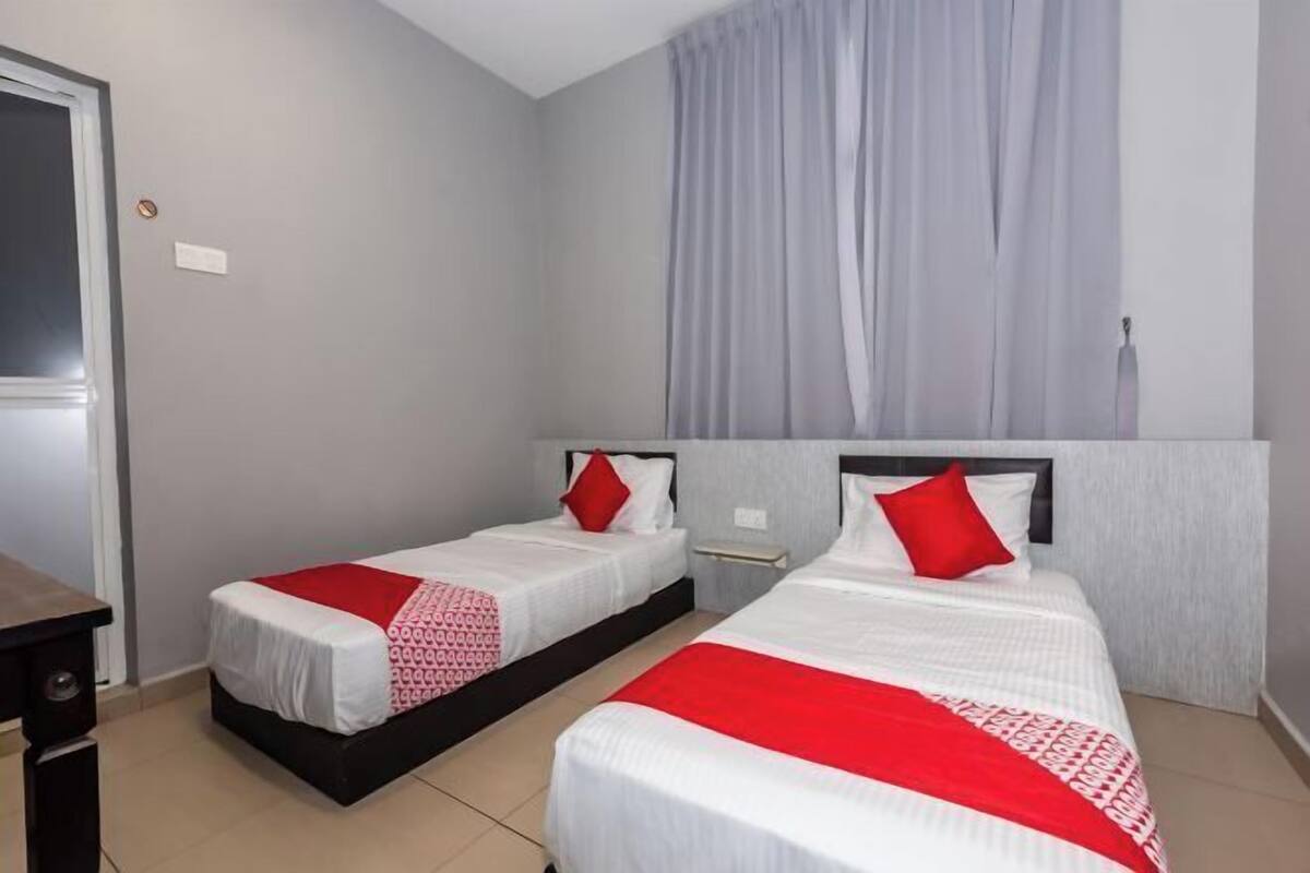 Free WiFi, bed sheets