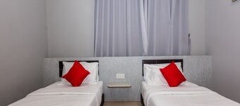 OYO 1185 Ho Hotel