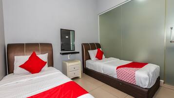 Free WiFi, bed sheets