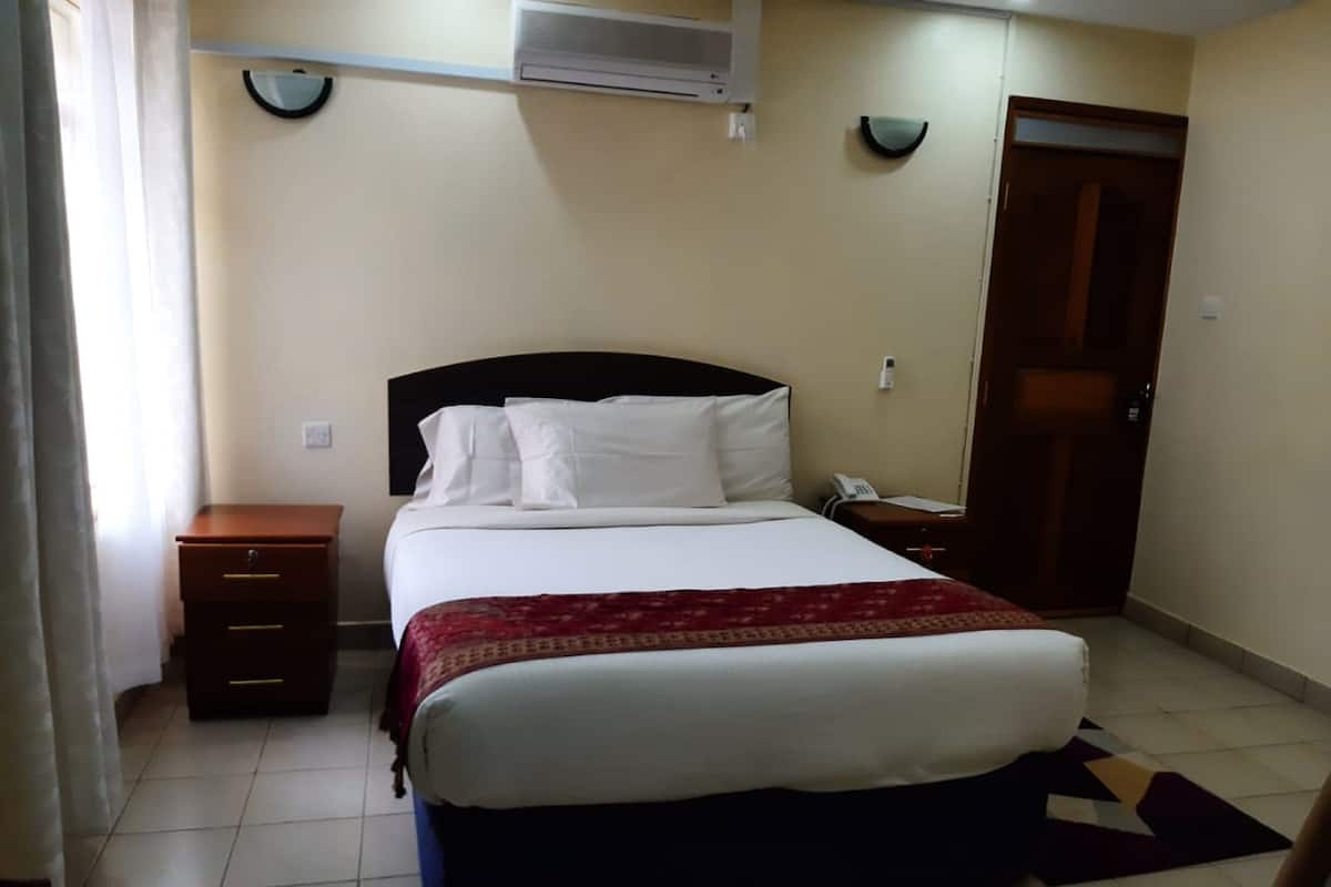 Deluxe Room | Premium bedding, memory foam beds, desk, free WiFi