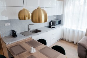 Private kitchen - Villa Garden Apartmany (Poprad)