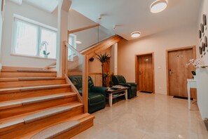 Apartment Lipa | 起居区 | 液晶电视