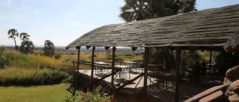 Desayuno buffet incluido todos los días 