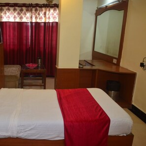 Buồng tắm vòi sen, đồ dùng nhà tắm miễn phí, khăn tắm 