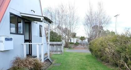Central Ski Chalet - Ohakune Holiday Home