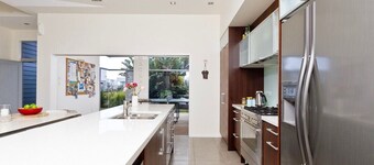 Ultimate Omaha - Omaha Holiday Home