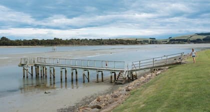 Kowhai Wohnung, Pounawea