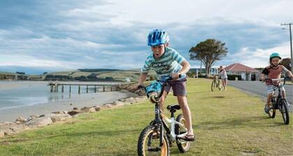 Kowhai Apartment, Pounawea