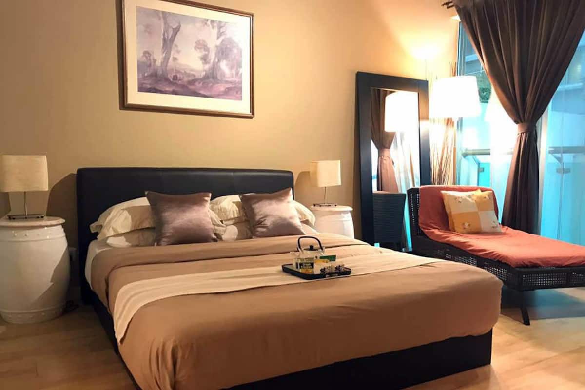 Comfort Apartment | Langsir/tirai gelap terus, seterika/papan seterika, Wi-fi percuma