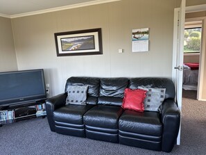 TV, fireplace, DVD player, stereo