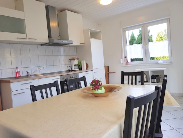Apartment Overath3 (Cleaning Fee EUR 100) | Private kitchen