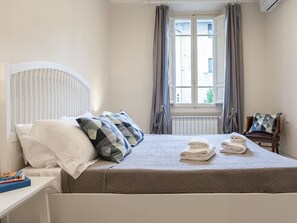 Iron/ironing board, free WiFi, bed sheets - Casa Fiorenza (Florence)