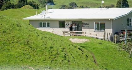 Mahaanui Quarters: East Coast Hillin maatila.