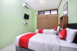 Deluxe Twin Room | View from room - Super OYO 1046 Omah Pathok (Yogyakarta)