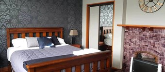 Oamaru Accommodation - Cozy On Till