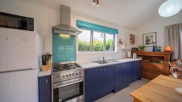 Fridge, microwave, oven, toaster