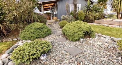 Beech Retreat - Te Anau Holiday Home