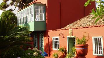 Facciata della struttura