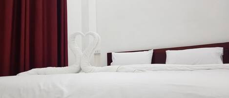 1 soverom, skrivebord og wi-fi (inkludert)