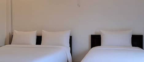 1 bedroom, desk, free WiFi